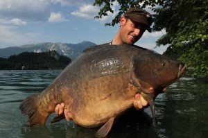 CC Moore Equinox e Lago di Bled binomio perfetto