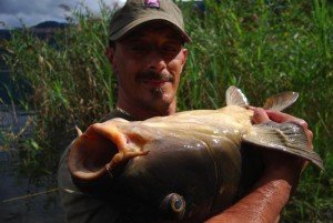CC Moore domina il Lago di Nemi