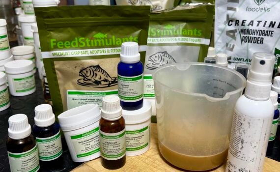 Come Creare un Dip Spray per Boilies con Green Lipped Mussel o Fegato in Polvere
