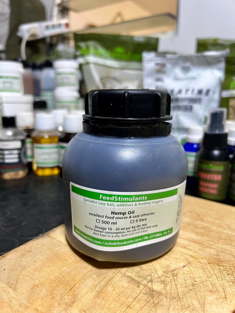 Lecitina Liquida: Il Miglior Attrattore Naturale per Boilies e Dip nel Carpfishing